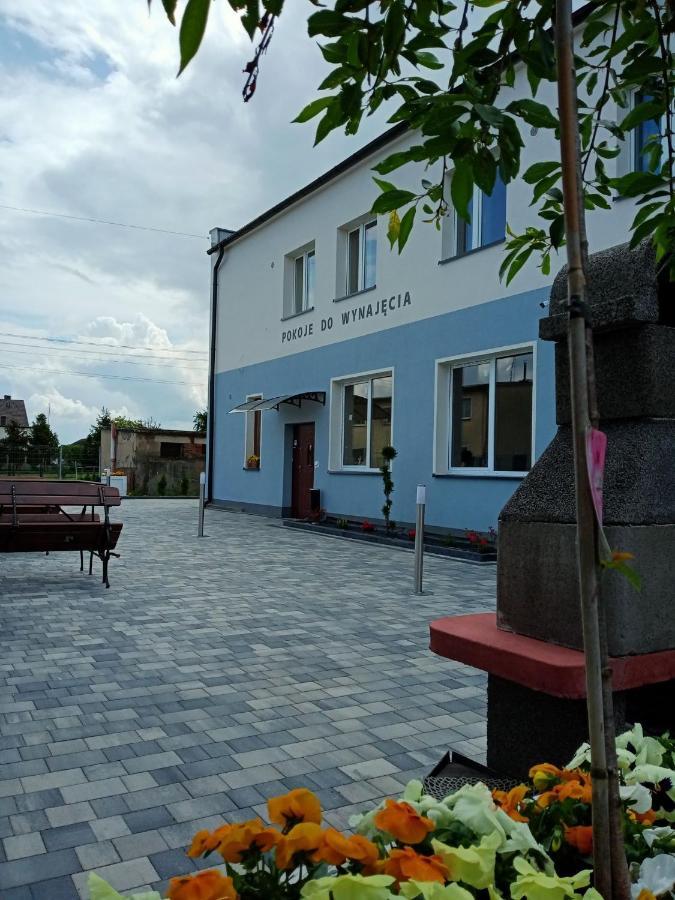 Pod Kogucikiem Aparthotel Krzyzanowice ภายนอก รูปภาพ