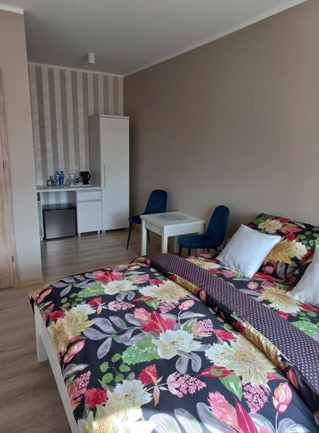 Pod Kogucikiem Aparthotel Krzyzanowice ภายนอก รูปภาพ