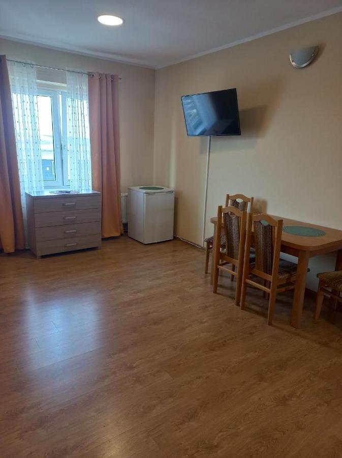 Pod Kogucikiem Aparthotel Krzyzanowice ภายนอก รูปภาพ
